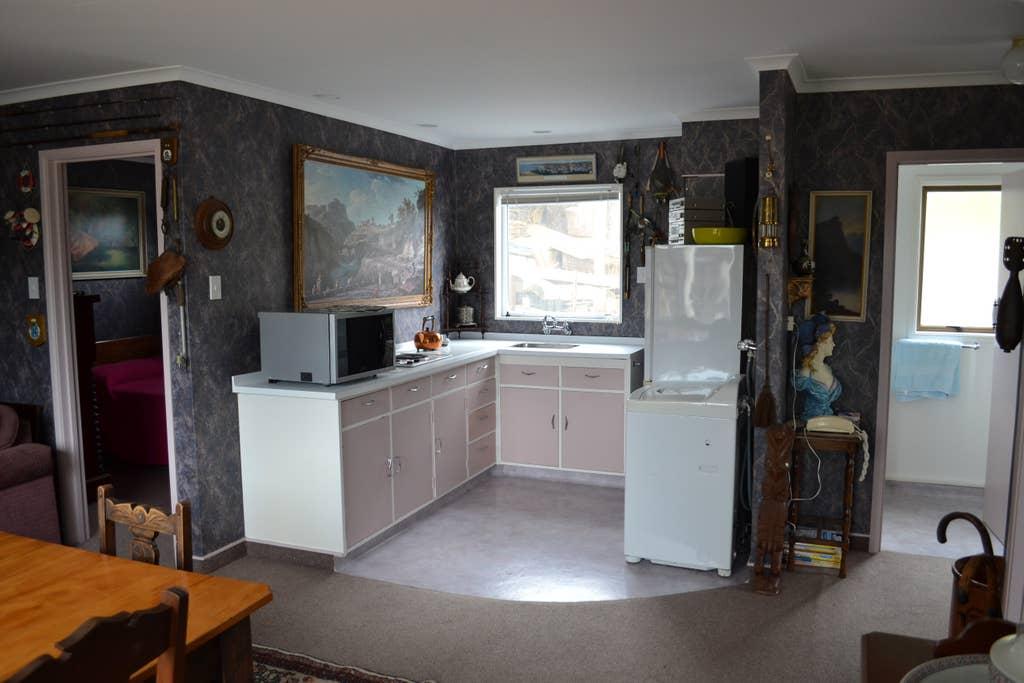 Gisborne Airbnb Rentals Pet Policy