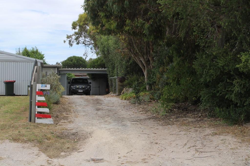 McFarlane Street Robe Pet Policy