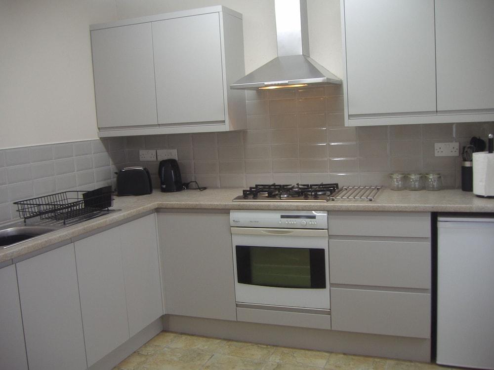 Pet Friendly 1-Bedroomed Apartment