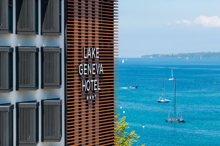 Pet Friendly Lake Geneva Hotel