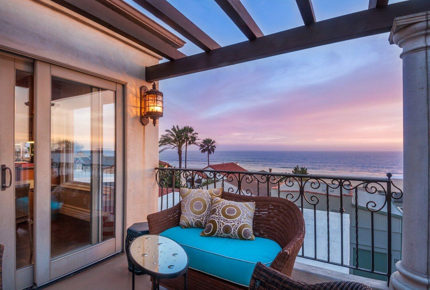 Pet Friendly Comfort & Style with View