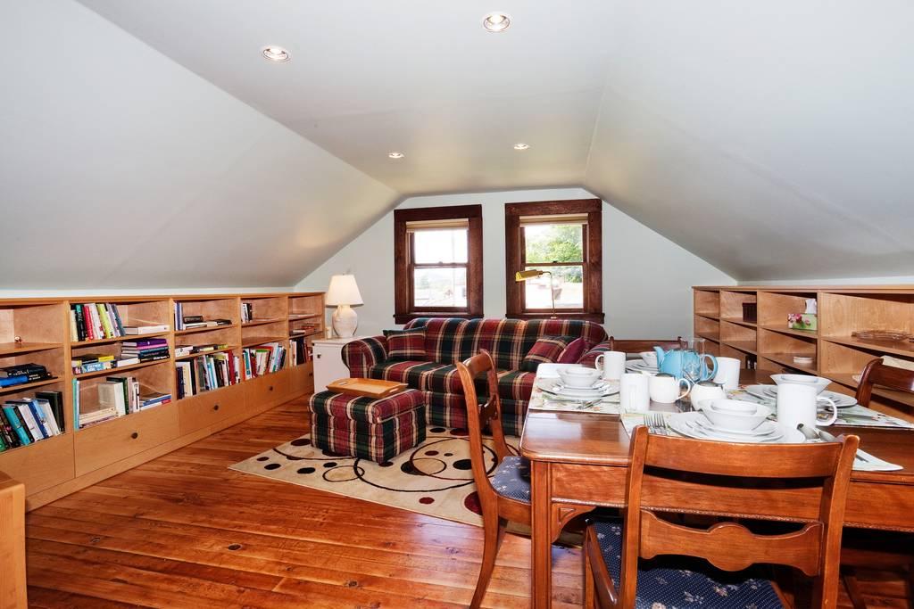 Pet Friendly Vacation Rentals In Shawnigan Lake Bc Bringfido
