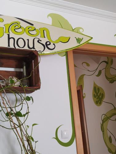 Pet Friendly Green House