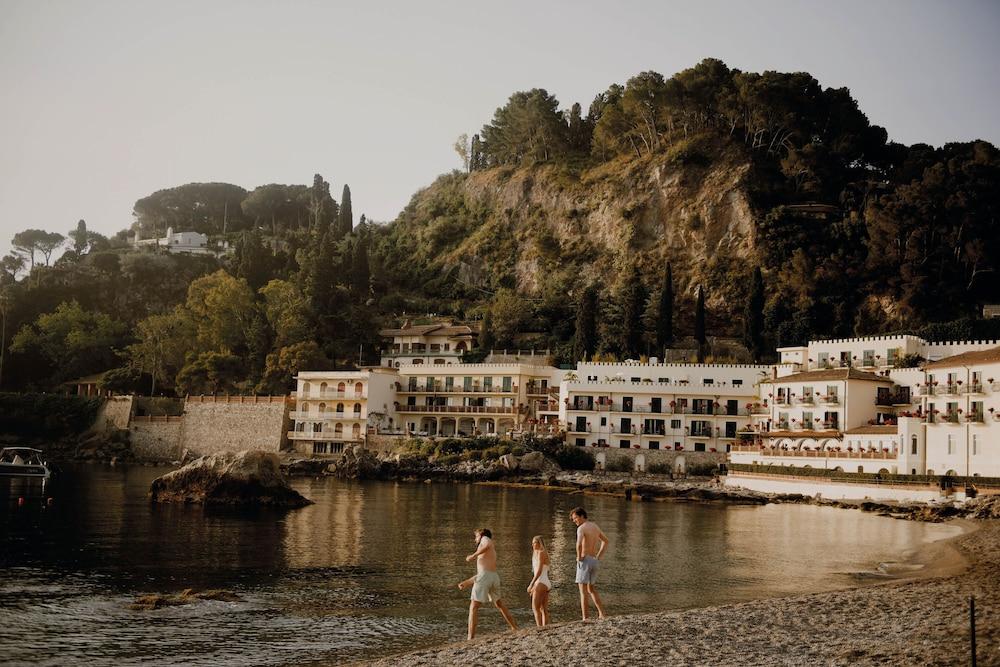 Pet Friendly Villa Sant'Andrea a Belmond Hotel Taormina Mare