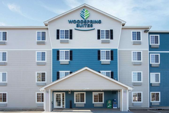 Pet Friendly WoodSpring Suites Charlotte Shelby