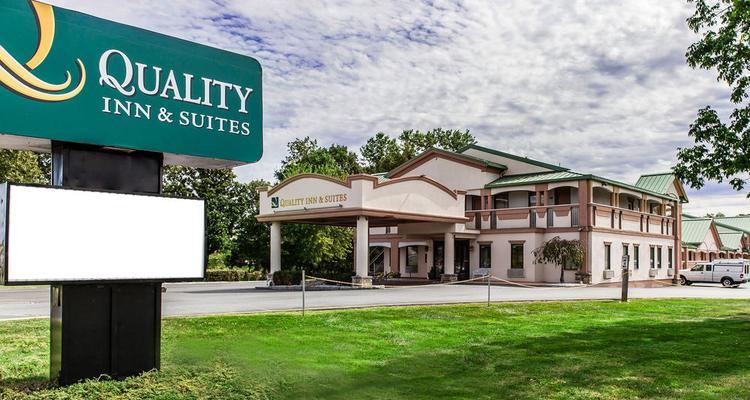 Quality Inn Suites Quakertown Pet Policy