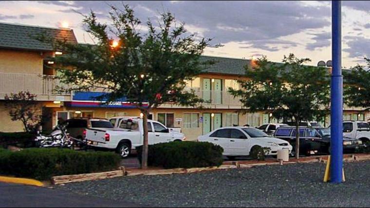 Pet Friendly Hotels In Holbrook Az Bringfido
