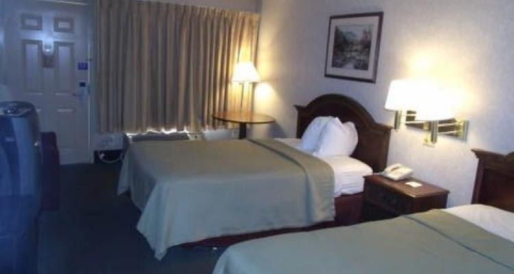 Discount [85% Off] Motel 6 Edgewood United States - Hotel ...