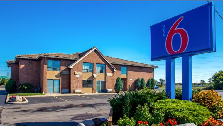 Motel 6 Amherst Pet Policy