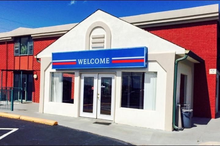 Pet Friendly Hotels In Gainesville Ga Bringfido