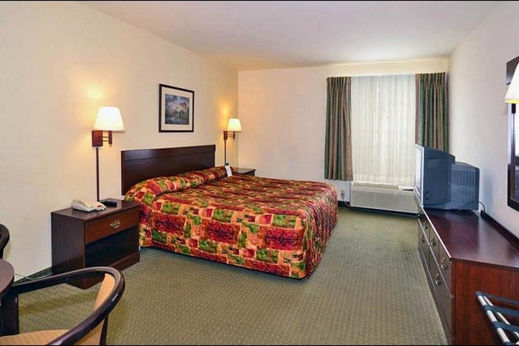 Motel 6 Ocean Springs Pet Policy