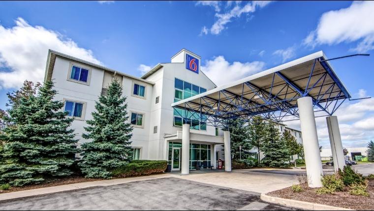 Pet Friendly Hotels In Burlington On Bringfido