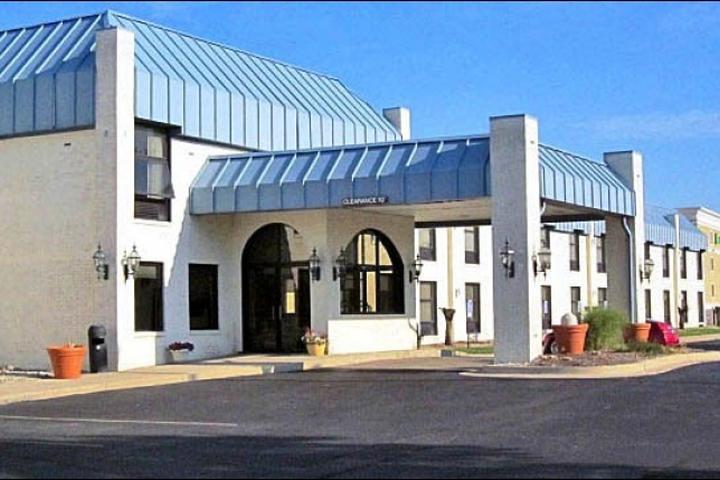 Pet Friendly Hotels In New Paris Oh Bring Fido Pet Friendly Motel 6 Richmond In