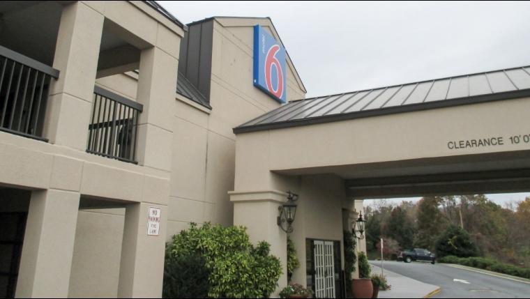 Pet Friendly Hotels In Roanoke Va Bringfido