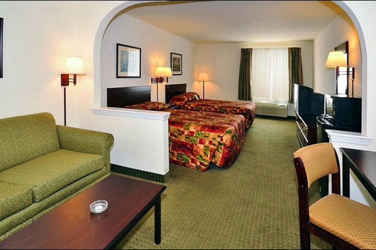 Motel 6 Ocean Springs Pet Policy