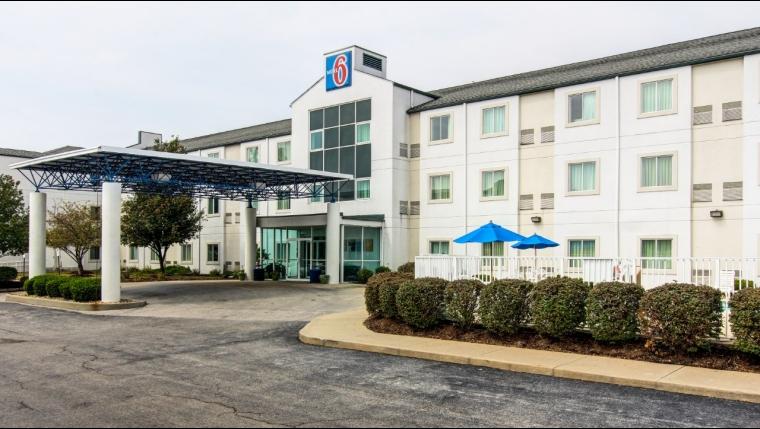 Motel 6 Caseyville Pet Policy