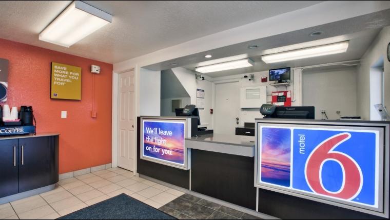 Motel 6 Tallahassee West Pet Policy - 