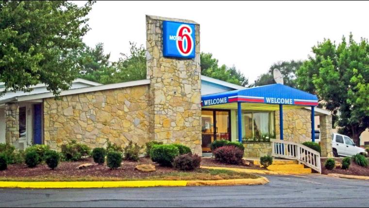 Motel 6 Bloomington Indiana University Pet Policy