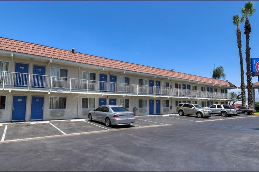 Pet Friendly Hotels in Hacienda Heights, CA - BringFido