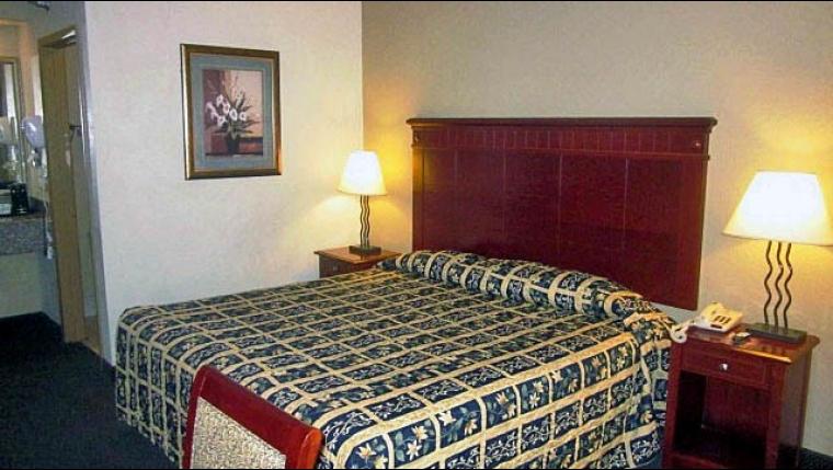 Motel 6 Nashville Airport Pet Policy