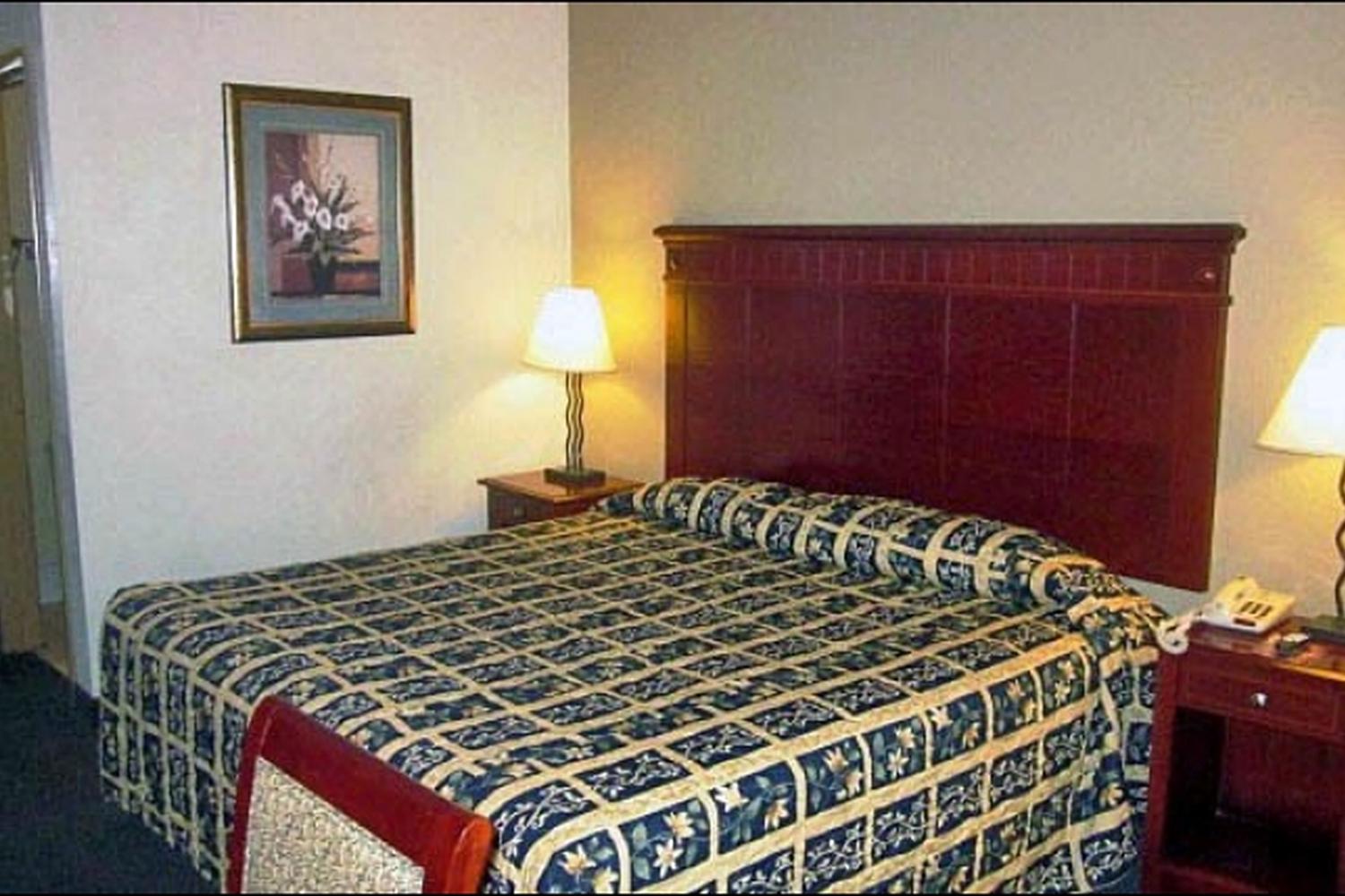 Motel 6 Nashville Airport Pet Policy