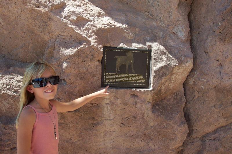 Hoover Dam Dog Memorial