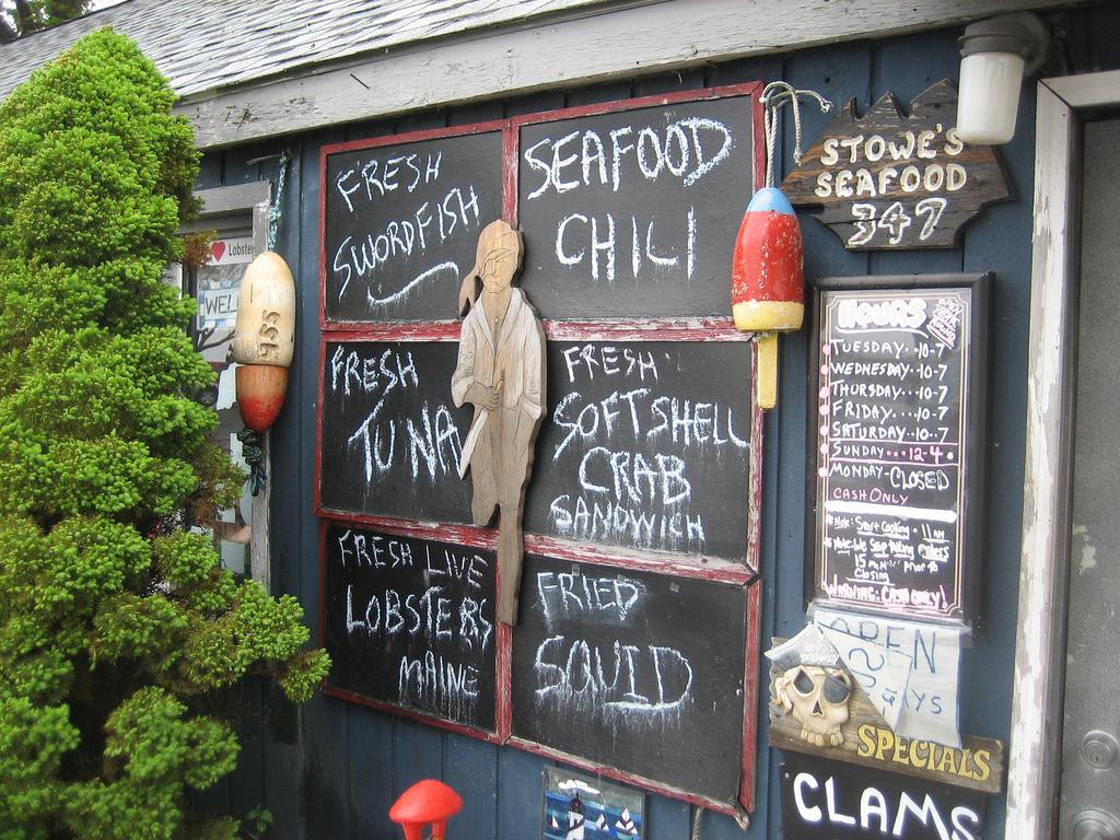 Pet Friendly Stowe's Seafood
