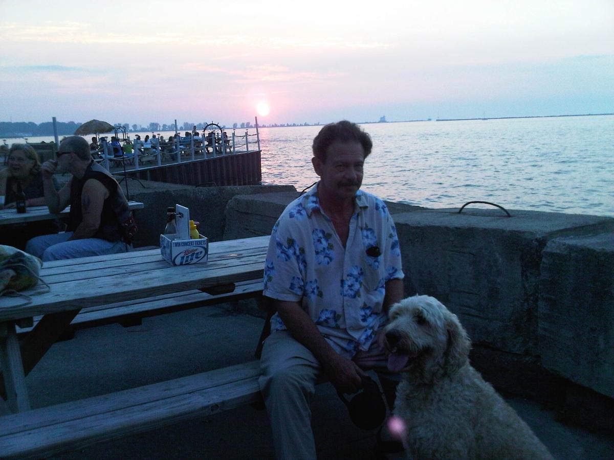 are dogs allowed at fairport harbor beach