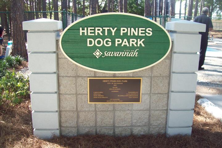 Pet Friendly Herty Pines Dog Park