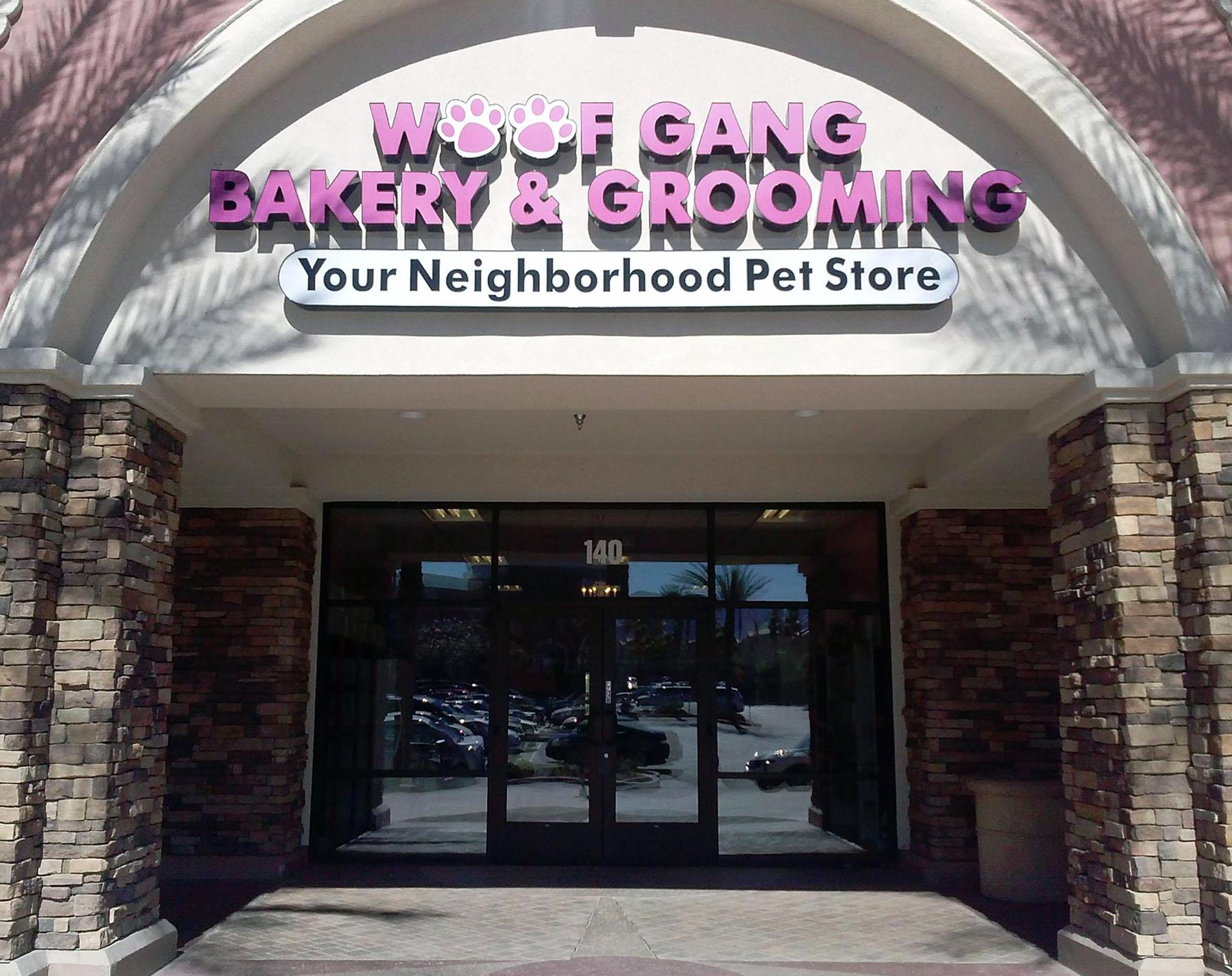 Pet Friendly Woof Gang Bakery & Grooming Las Vegas