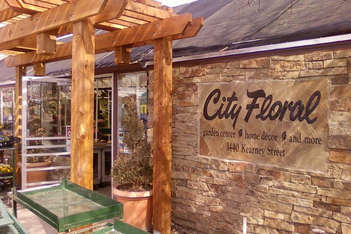 Dog Friendly Shopping In Denver Co Bringfido