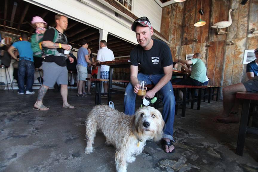 are dogs allowed at back bay brewing