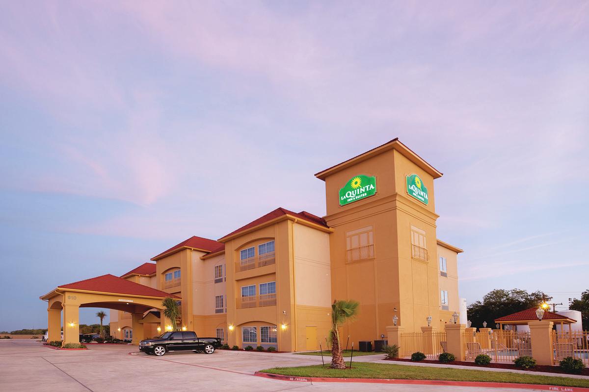 La Quinta Inn & Suites Port Lavaca Pet Policy