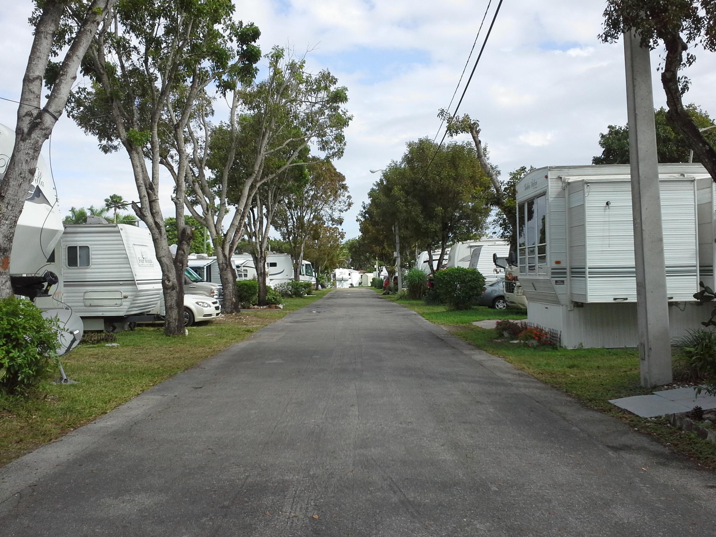 Pet Friendly Campgrounds in Palmetto Bay, FL BringFido