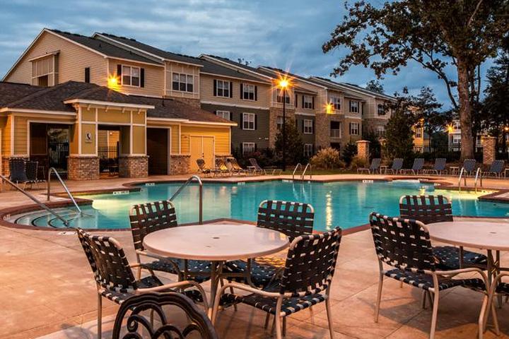 Apartments Greenville Sc - Room Pictures & All About Home Design Furniture