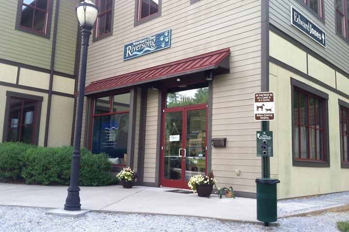 Pet Friendly Riversong Veterinary Clinic