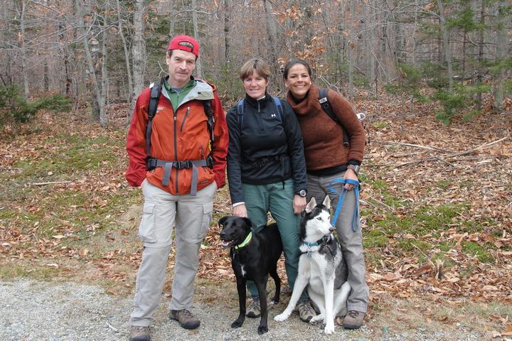 Pet Friendly Outdoor ESCAPES New Hampshire, LLC