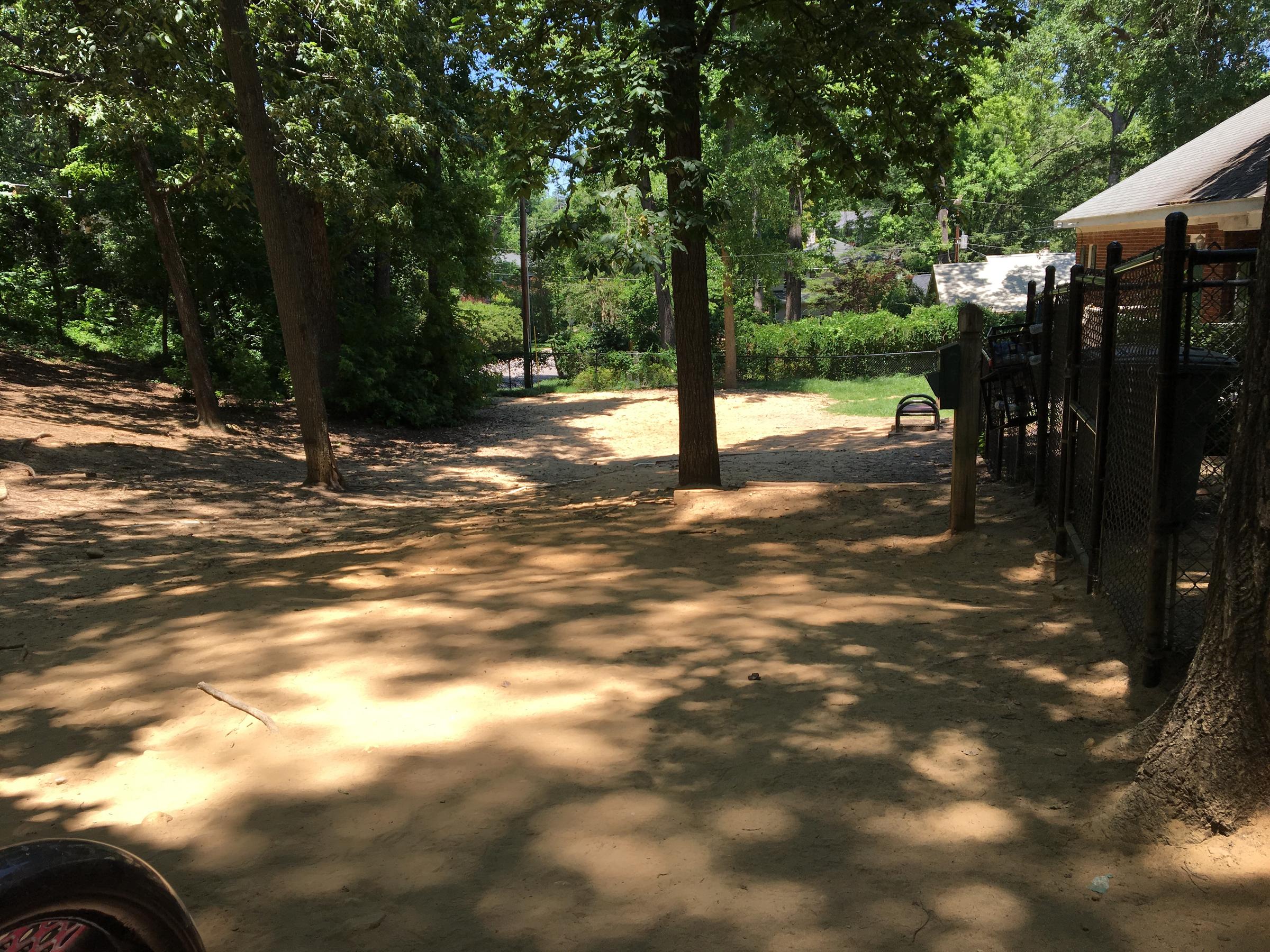 Emily Douglas Dog Park ⋆ BringFido