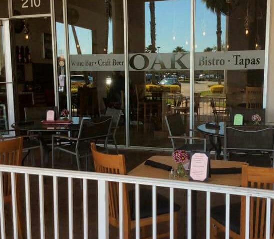 Oak Bistro Patio