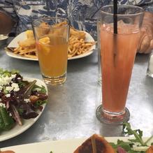 Cafeteria 15L restaurant view 1