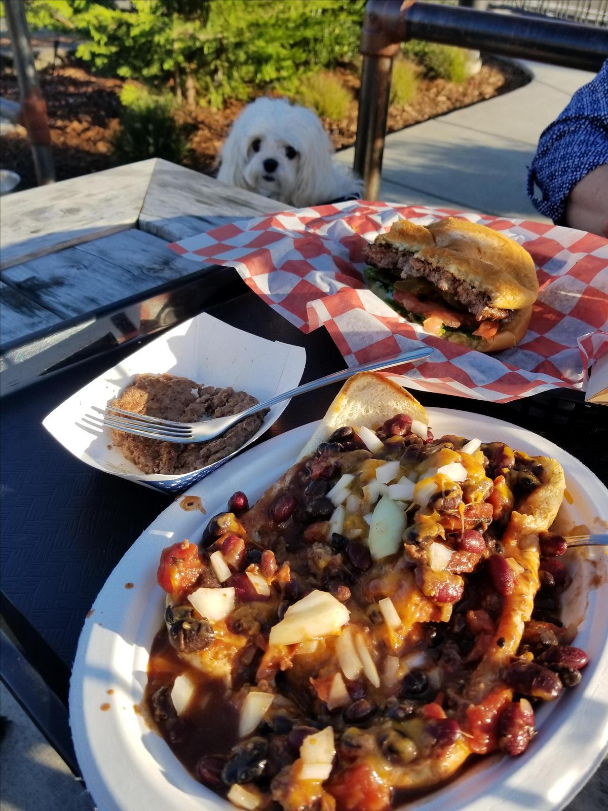 Ruby's Roadside Grill restaurant view 4