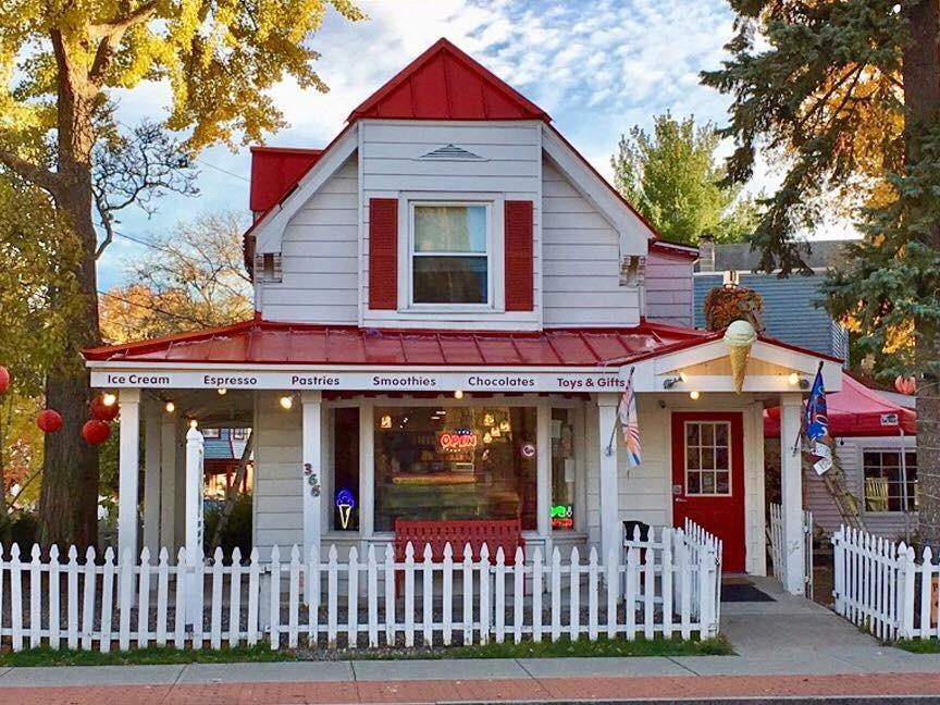 Dog Friendly Restaurants in Albany, NY BringFido