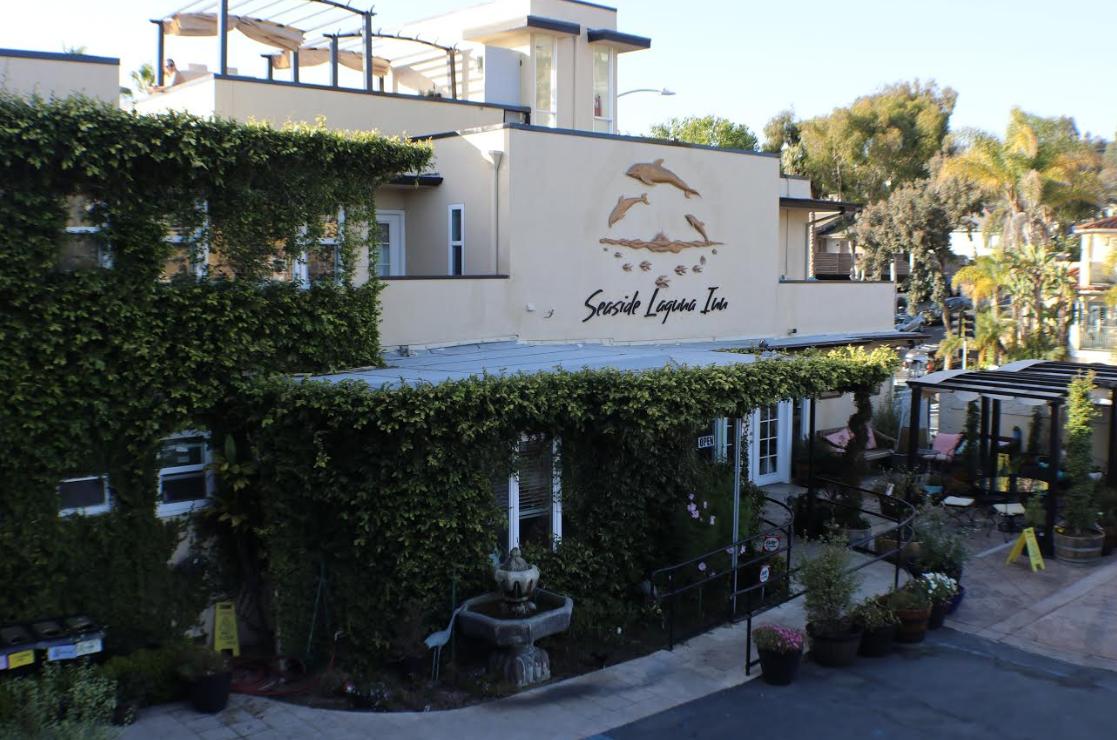 Seaside Laguna Inn & Suites Pet Policy