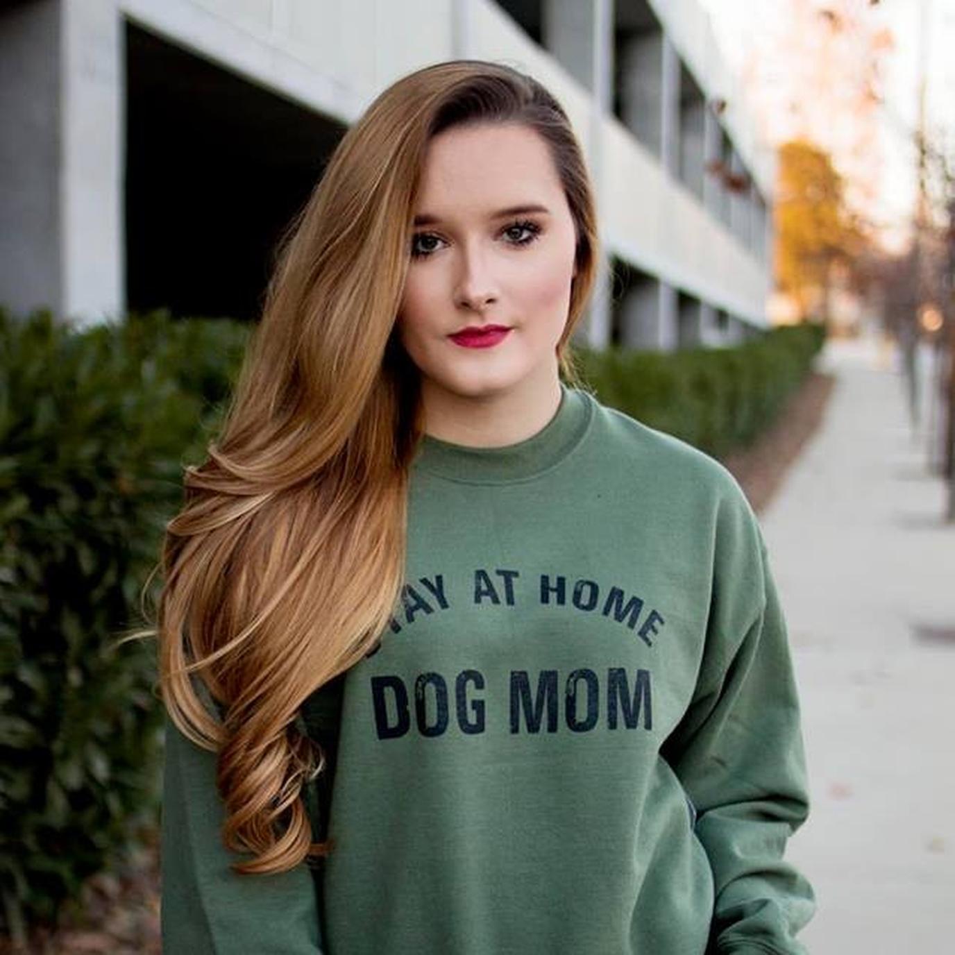 The perfect Mother's Day outfit for a dog mom! The perfect Mother's Day outfit for a dog mom!