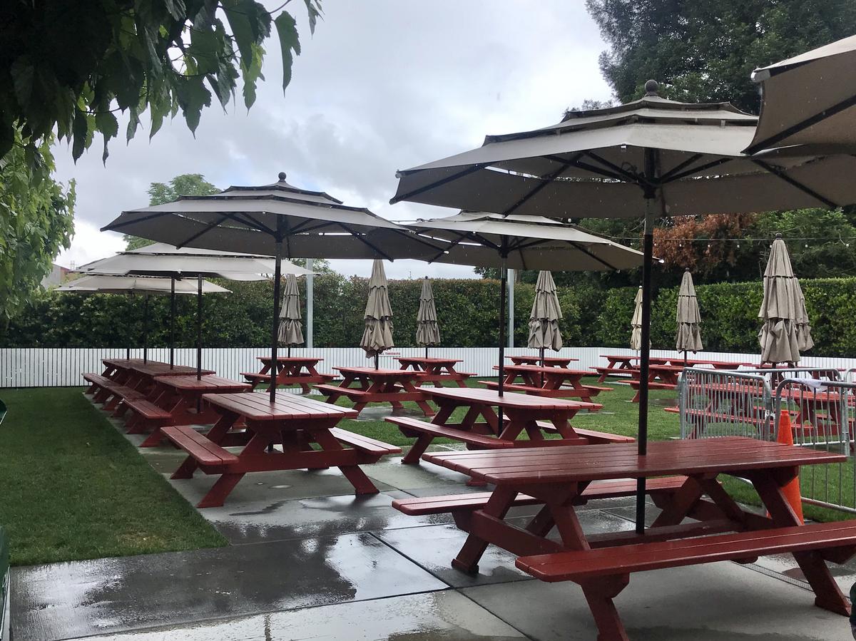 Gott's Roadside restaurant view 1