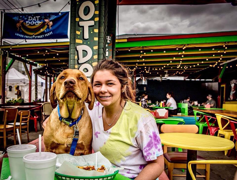 10 Hot Diggity Dog-Friendly Hot Dog Stands