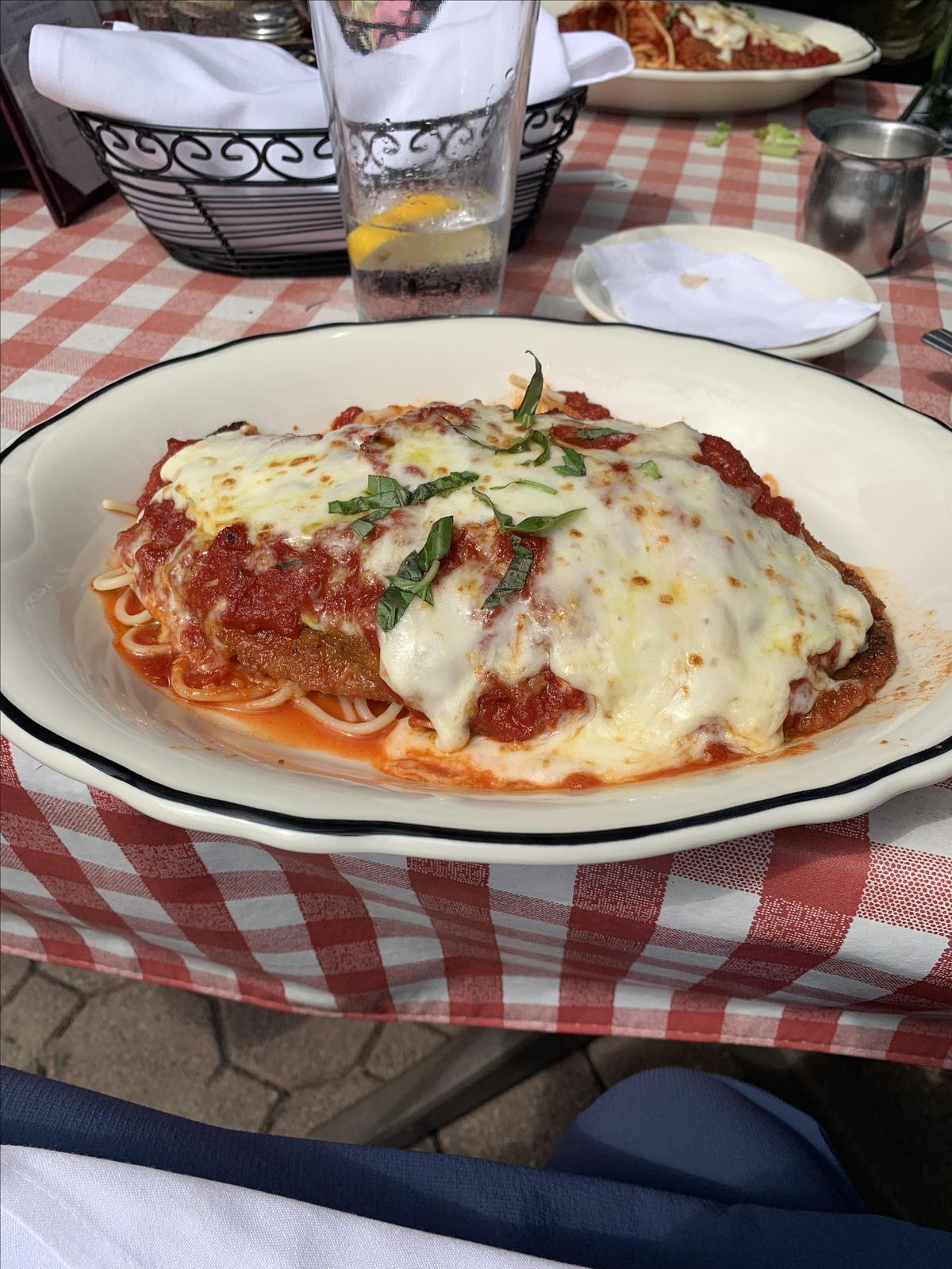 Que Pasta restaurant view 2