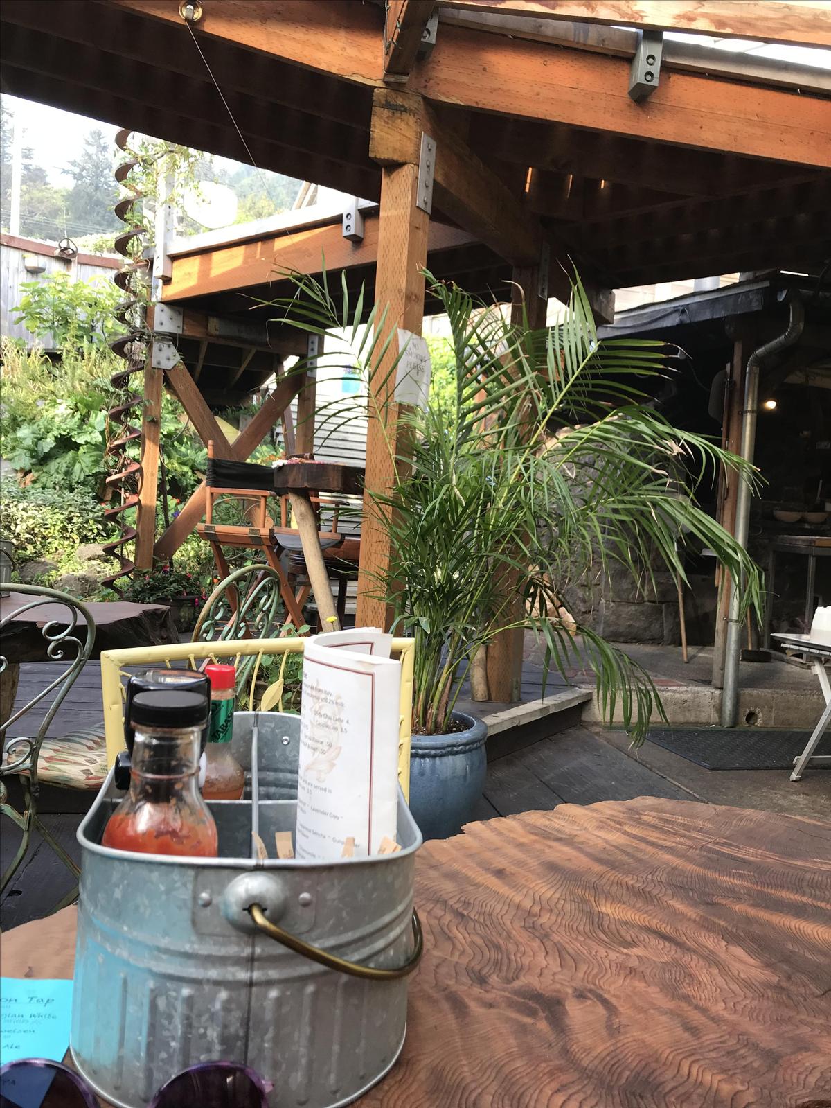 The Drift Inn restaurant view 4