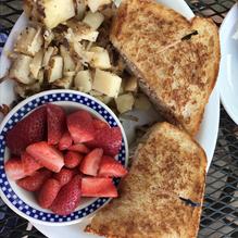 Pete's Breakfast House restaurant view 3