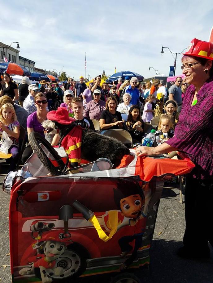 Autumn Alive Hosts an Annual Pet Costume Parade in Quakertown, PA. Autumn Alive is a Fall Festival and Pet Parade Held in Quakertown, PA.